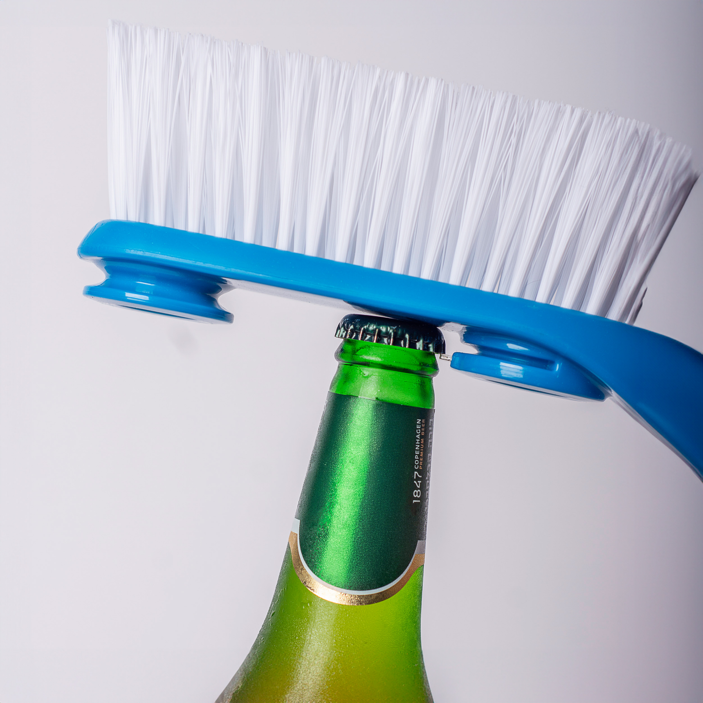 Living in sunshine - The Clean fin surfboard wax Living In Sunshine