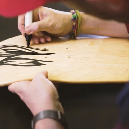 Venom Skateboards Deck & Colour Create Pens + Deck Wall Hanger art kit, Deck Venom Skateboards