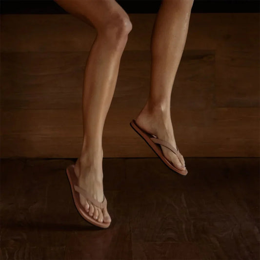Indosole - Womens Flip Flops - ESSNTLS - Rust Sandals Indosole