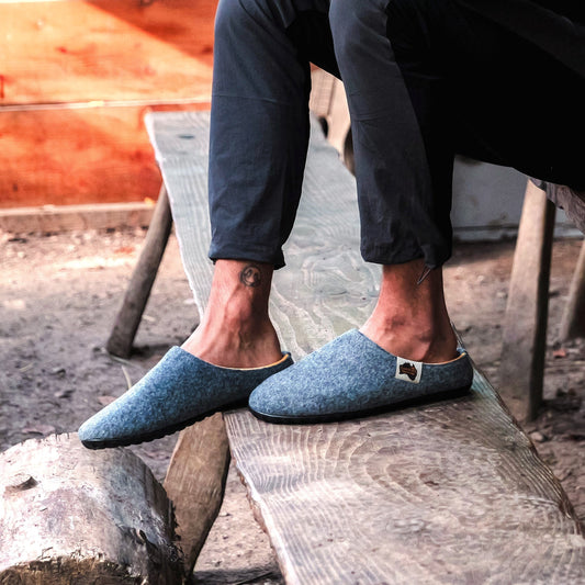 Outback - Men's - Grey & Curry Outback Slippers Gumbies