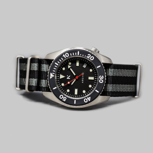 'Arctic' 500m Dive Watch (43mm) | Classic NATO Watches Rotate North