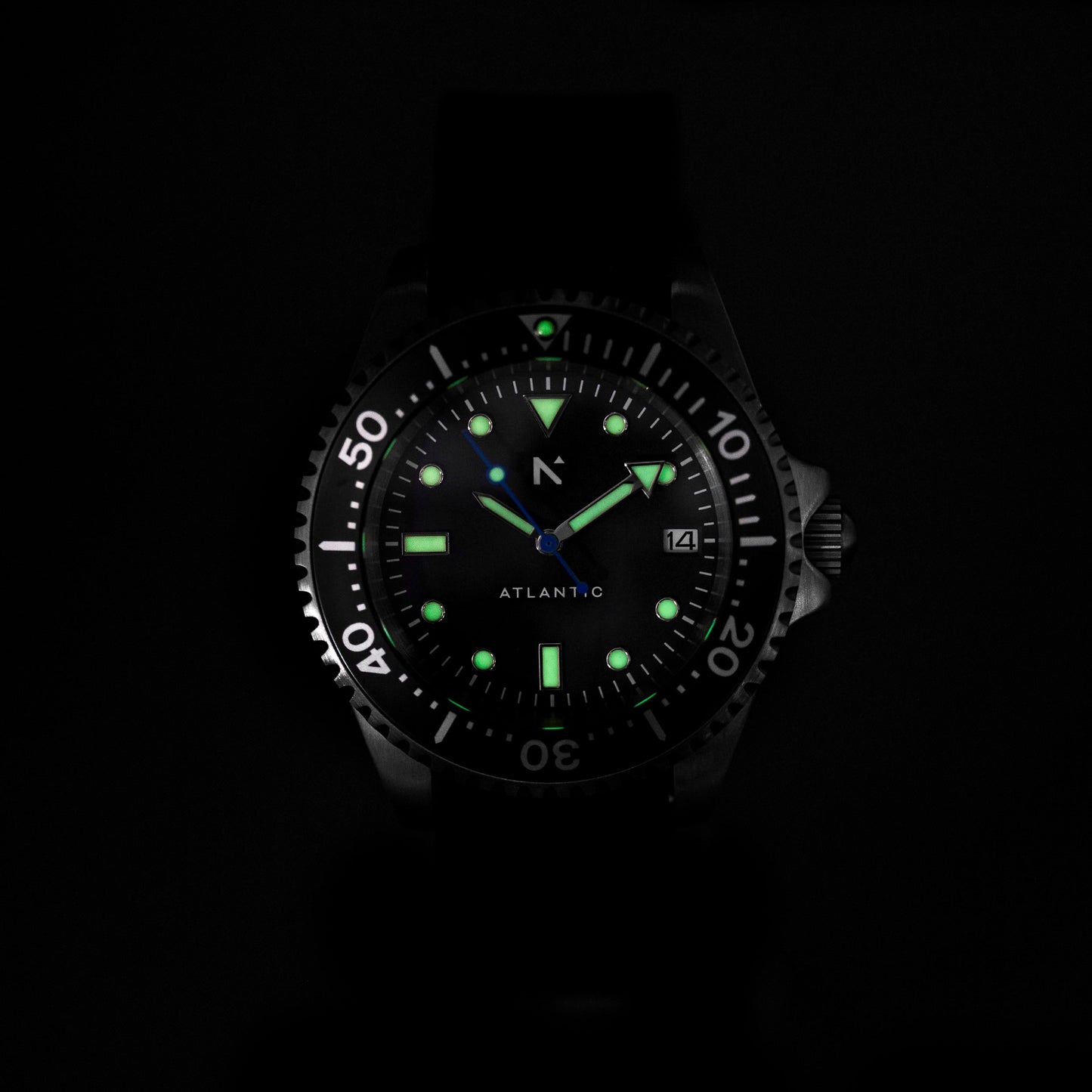 'Atlantic' Dive Watch (40mm) | Moss Green Watches Rotate North