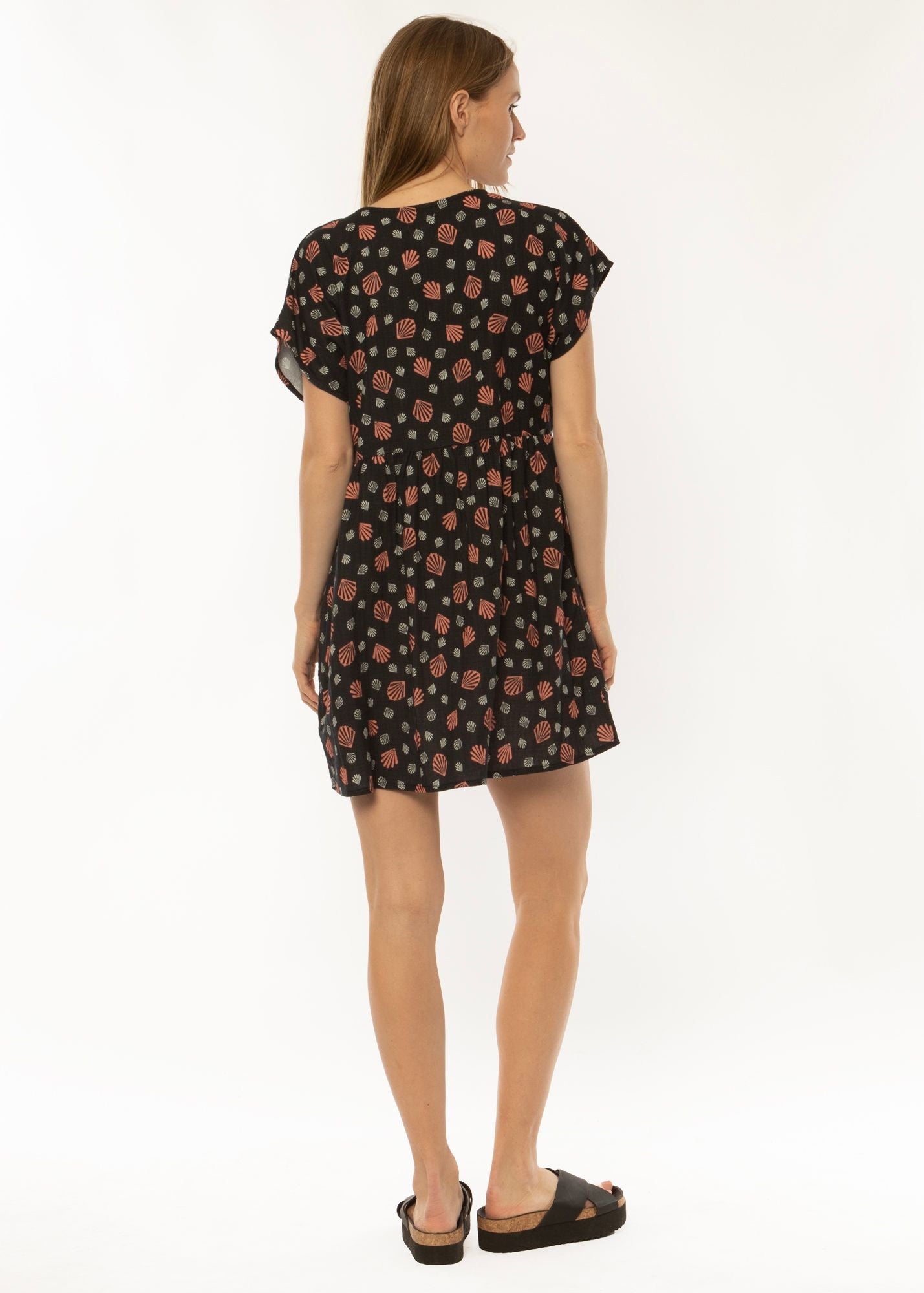 Sisstrevolution Doheny SS Woven Dress ladies dress Sisstrevolution