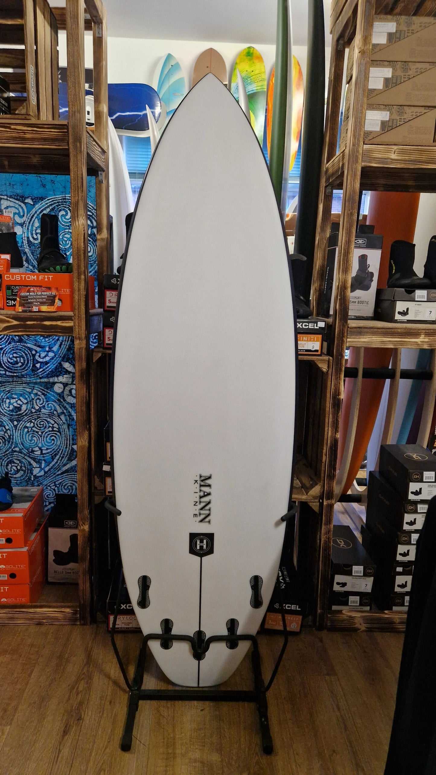 Firewire 5'8 Dominator II Mannkine Surfboards FCS-II (USED)