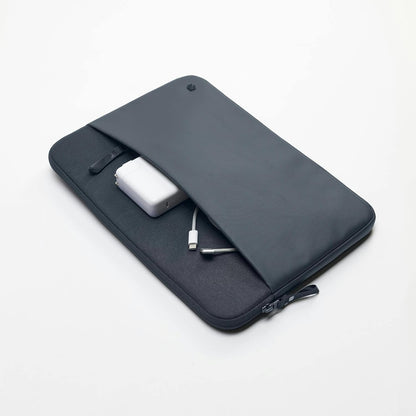 INCASE A.R.C Sleeve - Navy bag INCASE