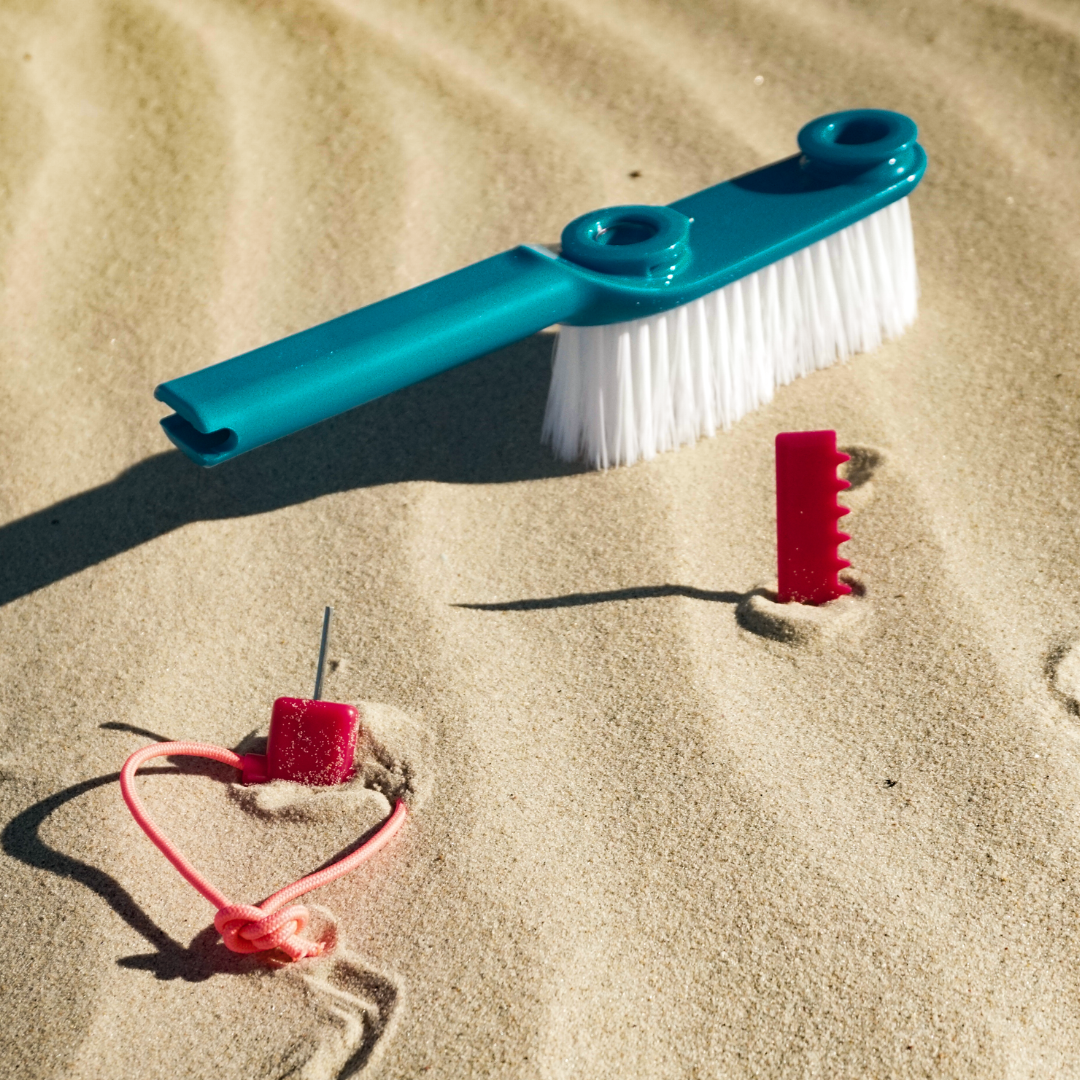 Living in sunshine - The Clean fin surfboard wax Living In Sunshine