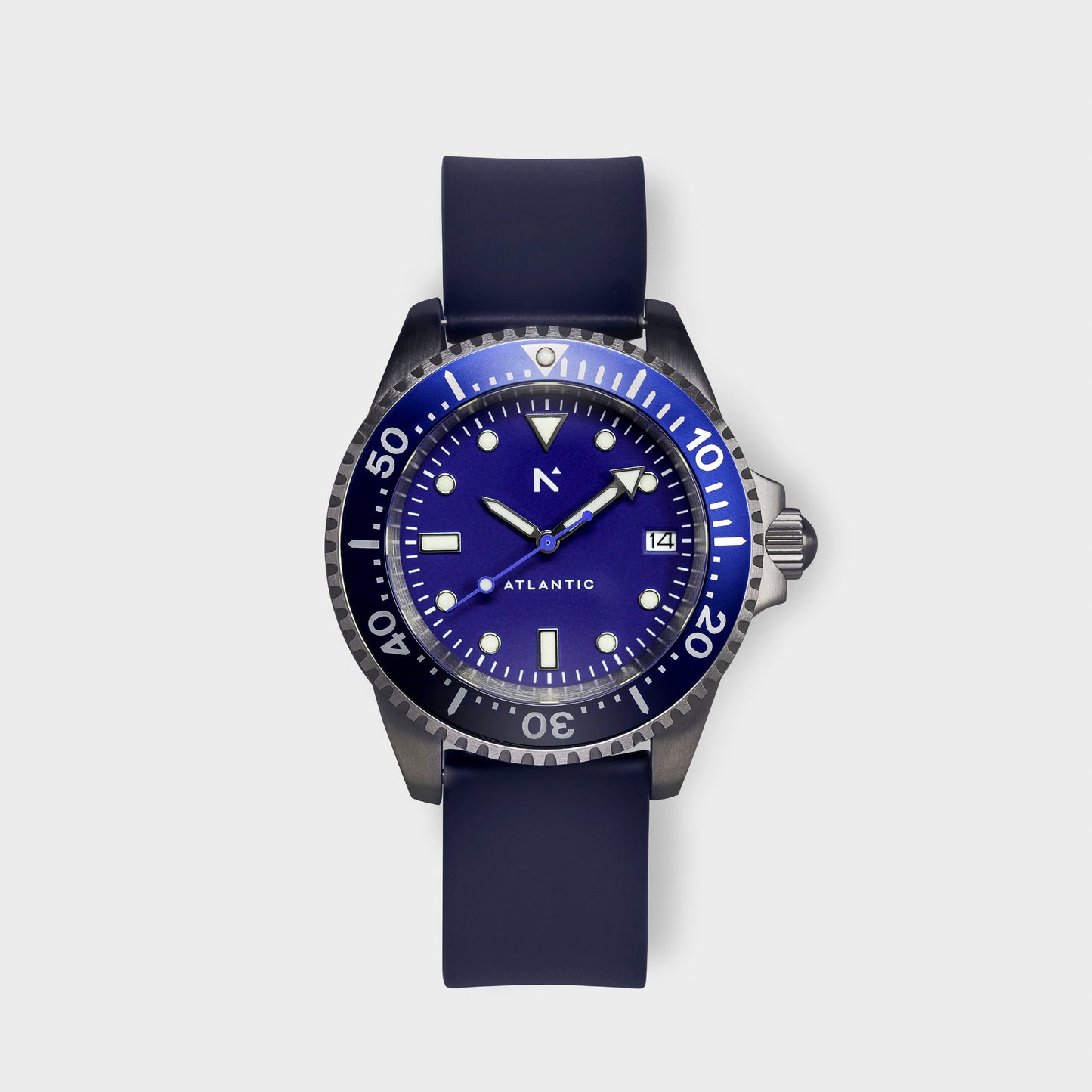 'Atlantic' Dive Watch (40mm) | Deep Night Watches Rotate North
