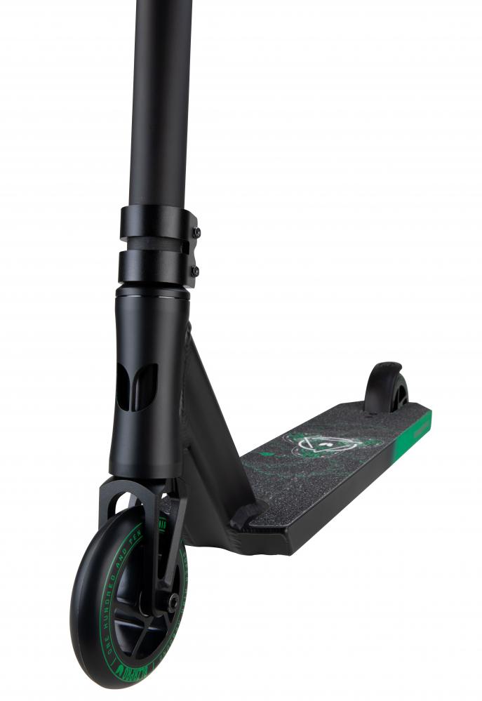 Blazer Pro Complete Scooter Enigma 2 Stunt Scooter Blazer Pro