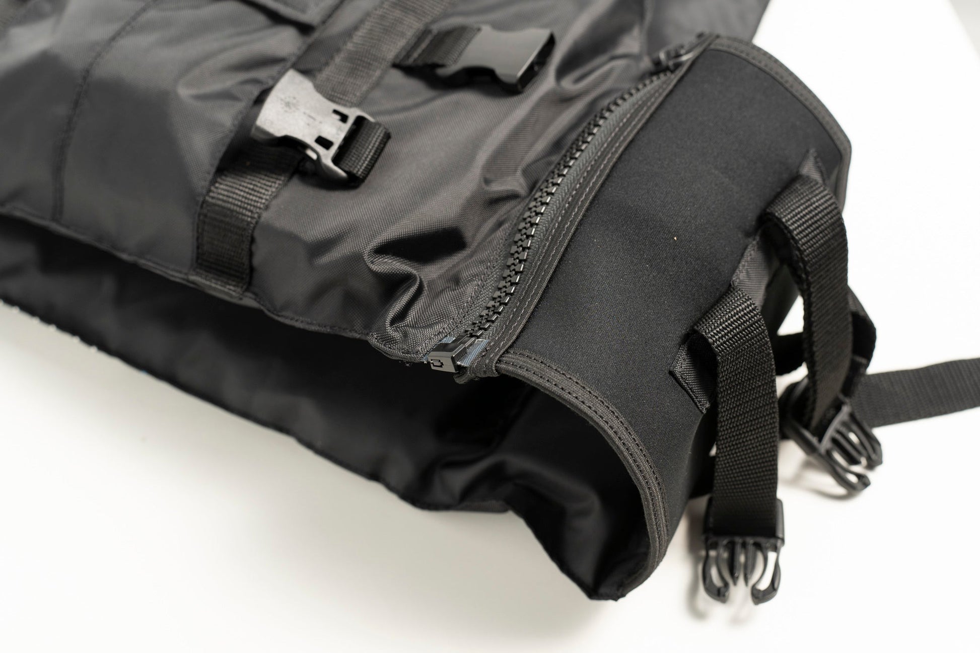 50N Adult Adjustable Buoyancy Aid PFD with Side Zip Buoyancy Aid Circle One Surf