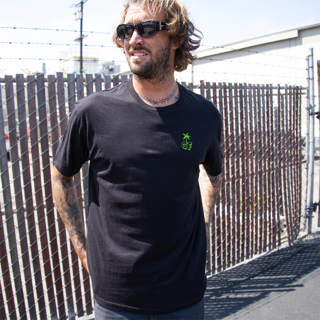 Captain Fin Co - Squiggle Tee Surfing Captain Fin Co