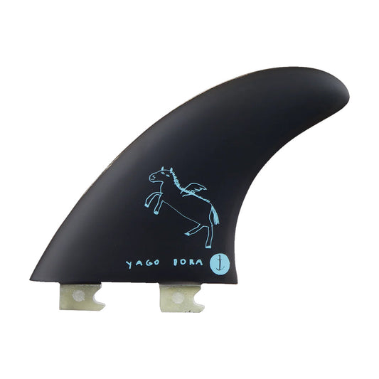 Captain Fin Co - Yago Dora Tri - MD/LG - Black (Snap-In / FCS II) Surfboard Fins Captain Fin Co