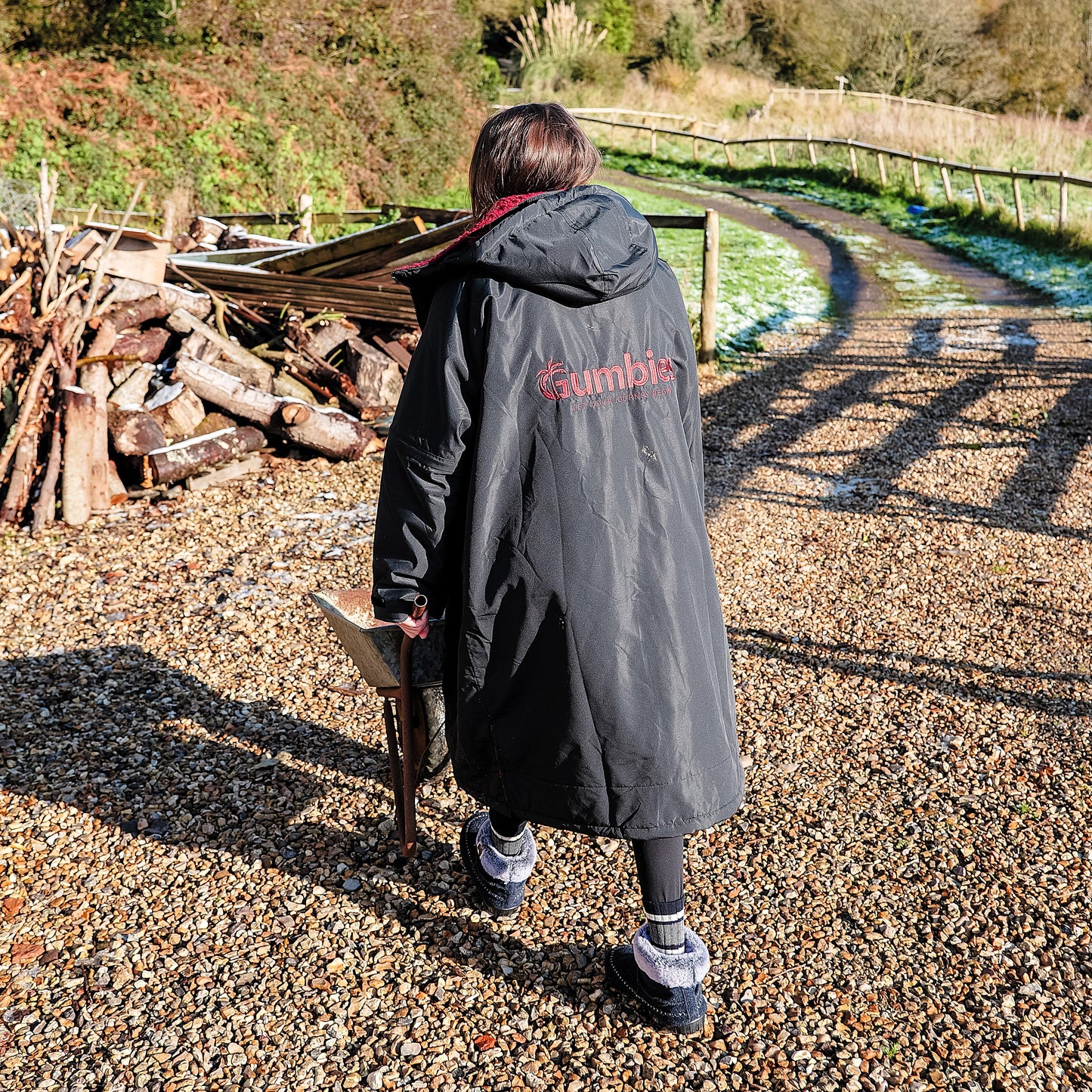 Sports-Cape - Black & Burgundy S-Cape Gumbies