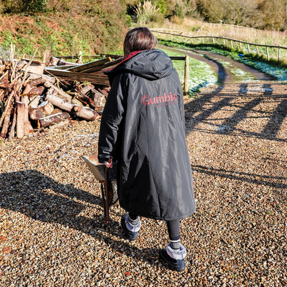 Sports-Cape - Black & Burgundy S-Cape Gumbies