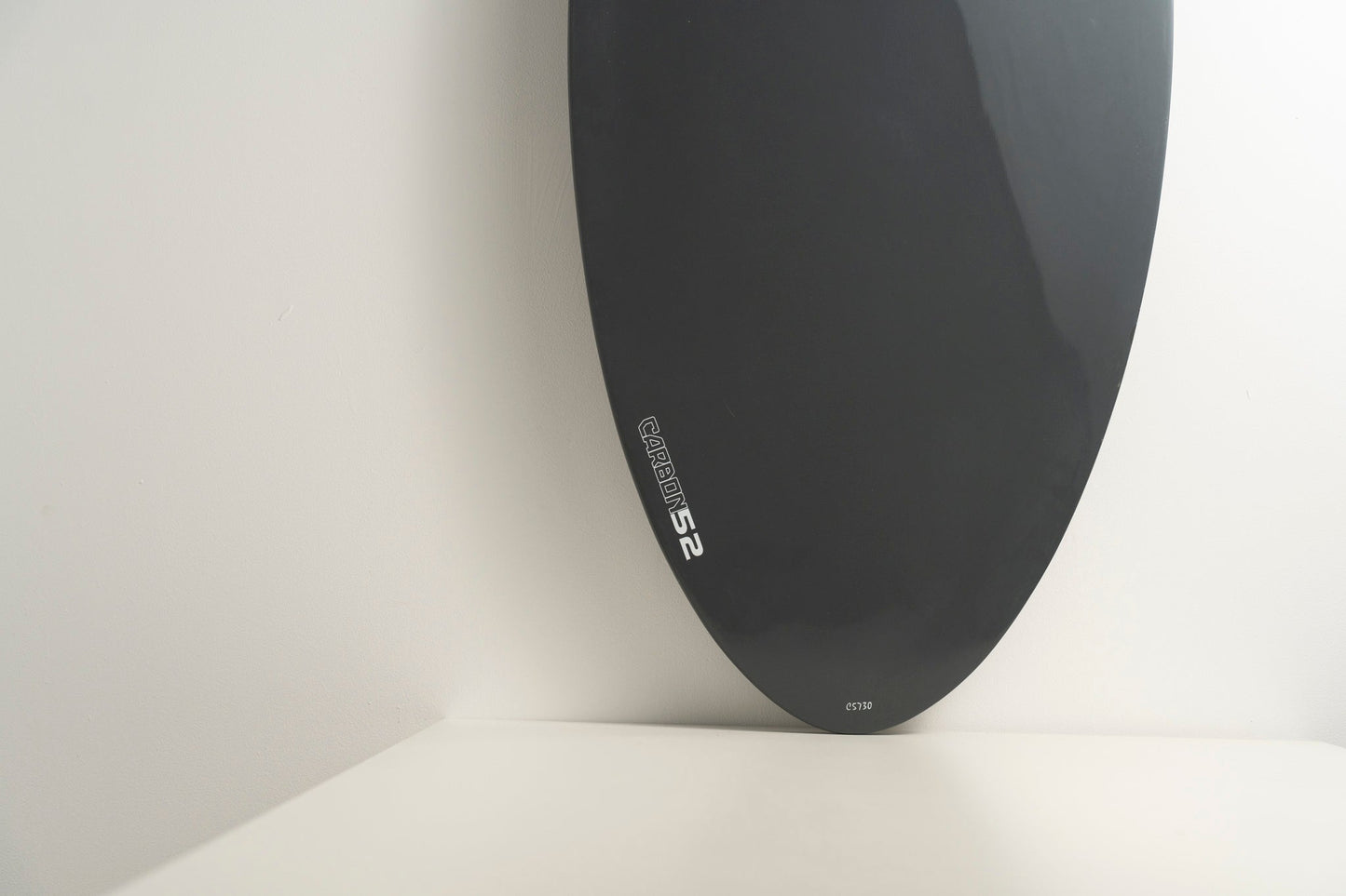 Carbon Fibre Epoxy Skimboard 50-56inch Cobalt Grey Carbon Skimboard Circle One Surf