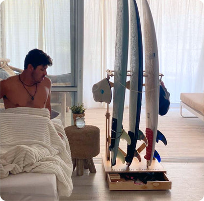 The Spirit rack 3 boards surfboard stand Vissla