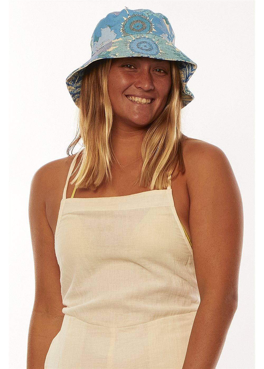 Sisstrevolution Alona Bucket Hat ladies hat Sisstrevolution