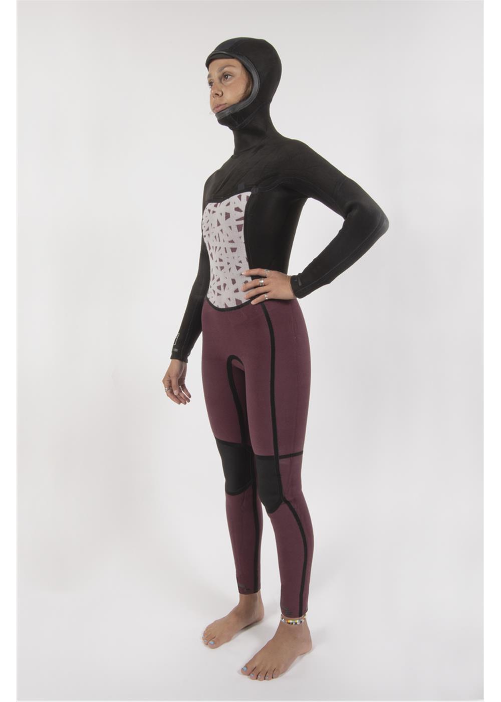 Sisstr 7 seas 5/4 Hooded Chest Zip Wetsuit ladies wetsuits Sisstr