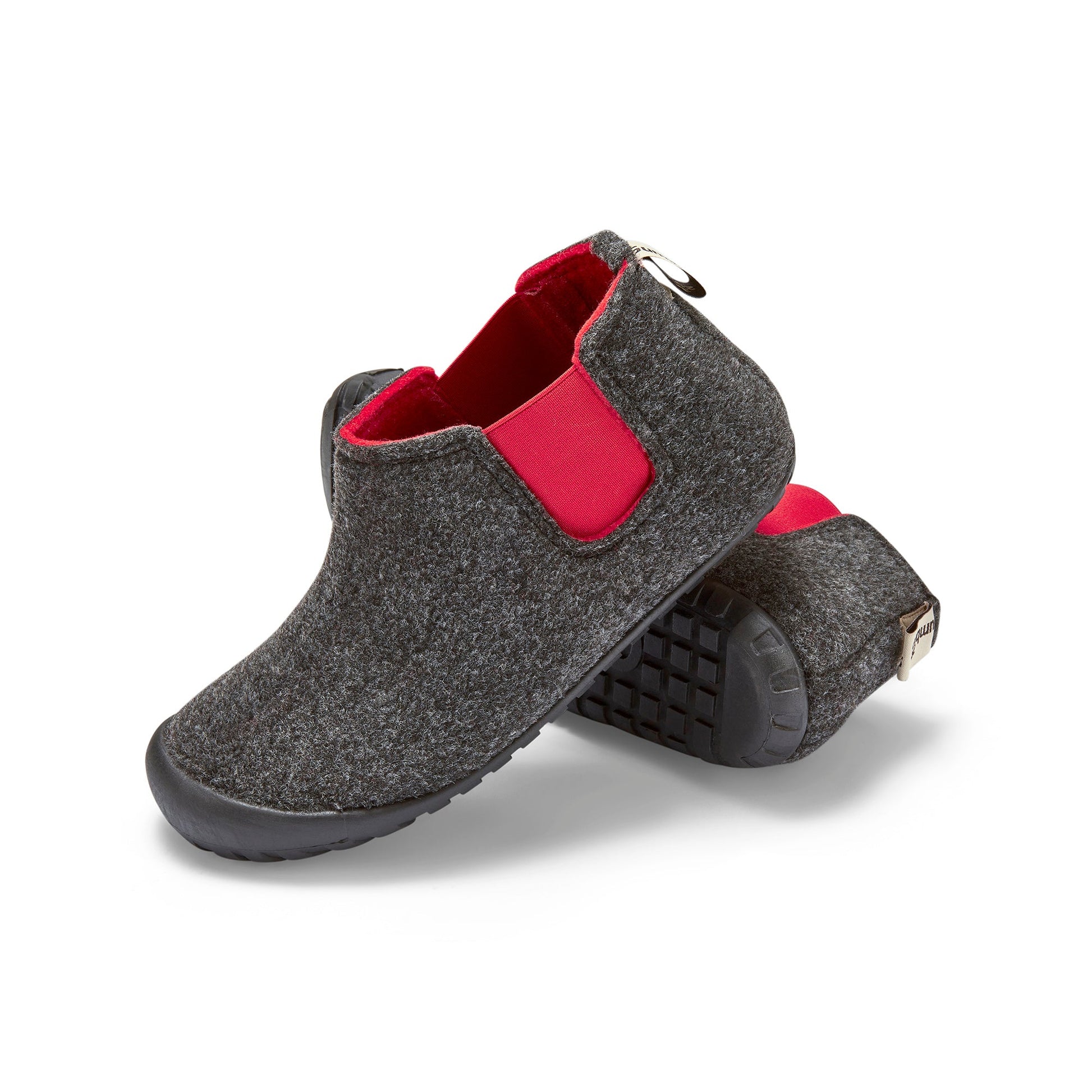 Brumby - Women's - Charcoal & Red Brumby Slippers Gumbies