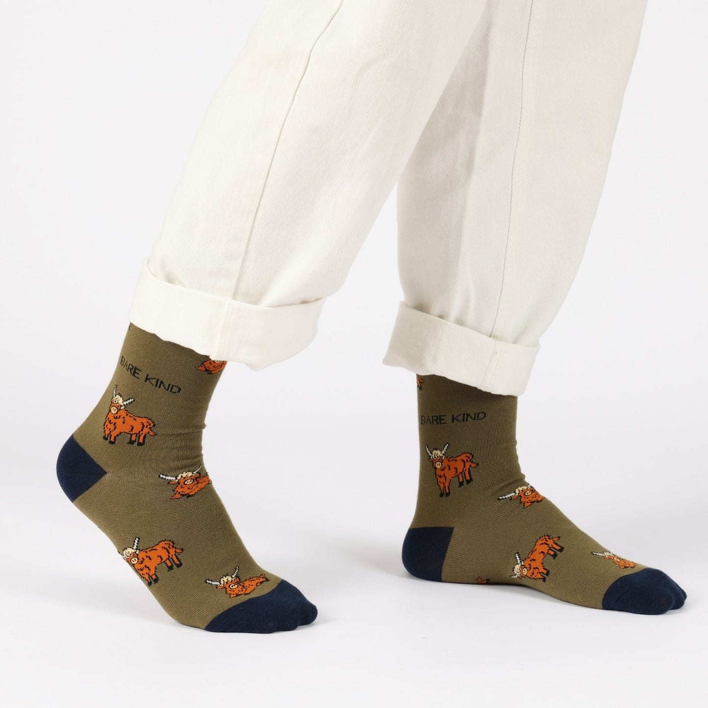 Save the Green Highland Cow Bamboo Socks Socks Bare Kind