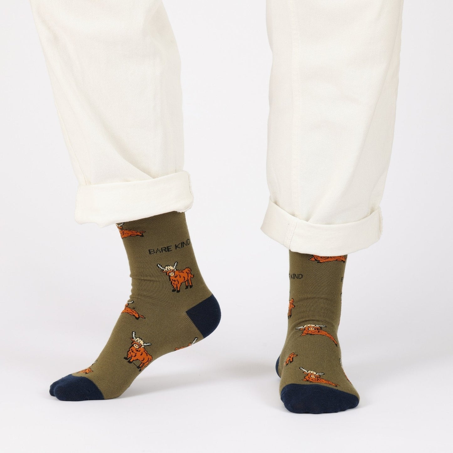 Save the Green Highland Cow Bamboo Socks Socks Bare Kind