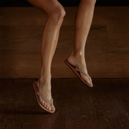 Indosole - Womens Flip Flops - ESSNTLS - Rust Sandals Indosole