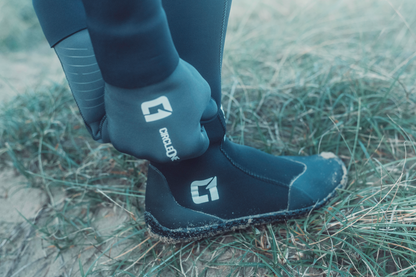 3mm Adult FAZE Wetsuit Glove with Gripflex Wetsuit Gloves Circle One Surf