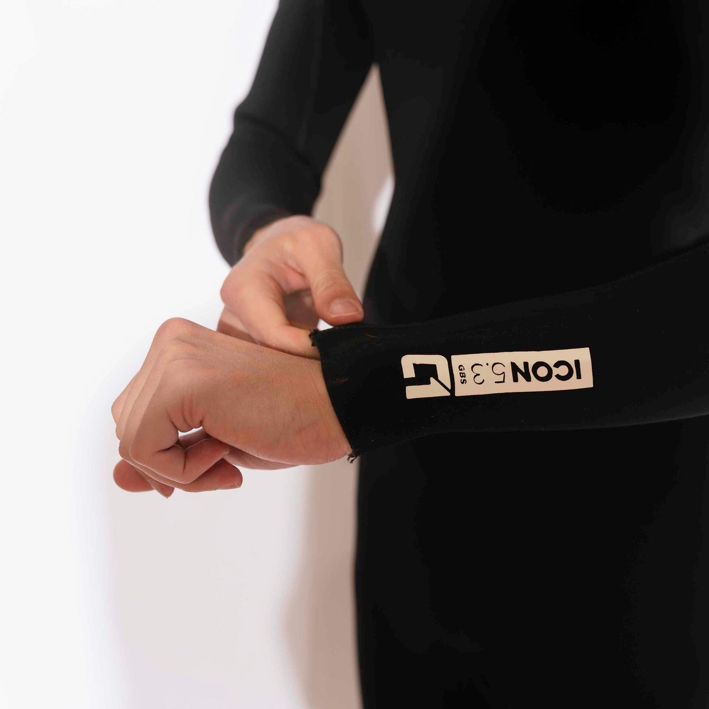 Mens 5/4mm Winter Wetsuit ICON GBS Chest Zip Wetsuit Mens Circle One Surf