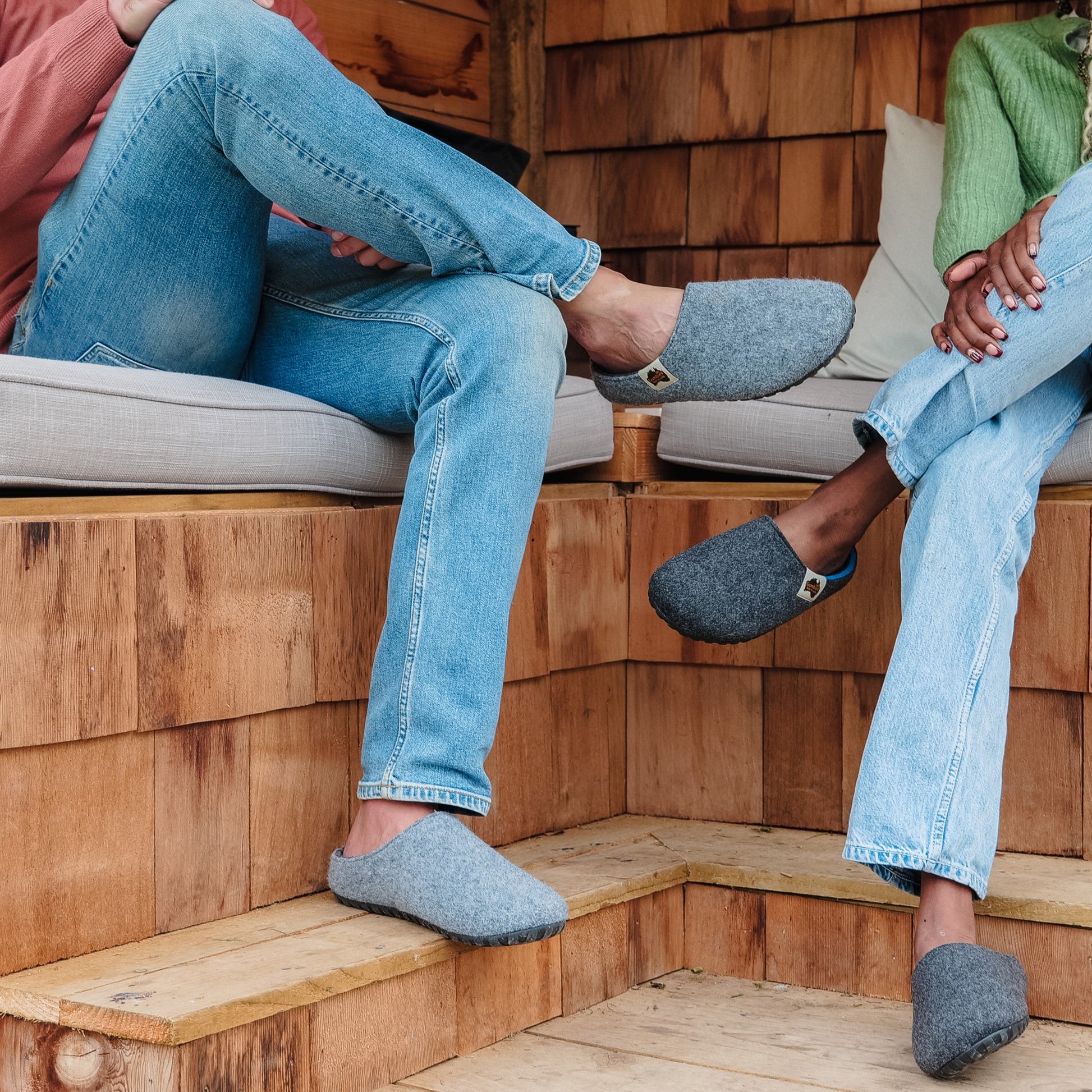 Outback - Men's - Grey & Charcoal Outback Slippers Gumbies