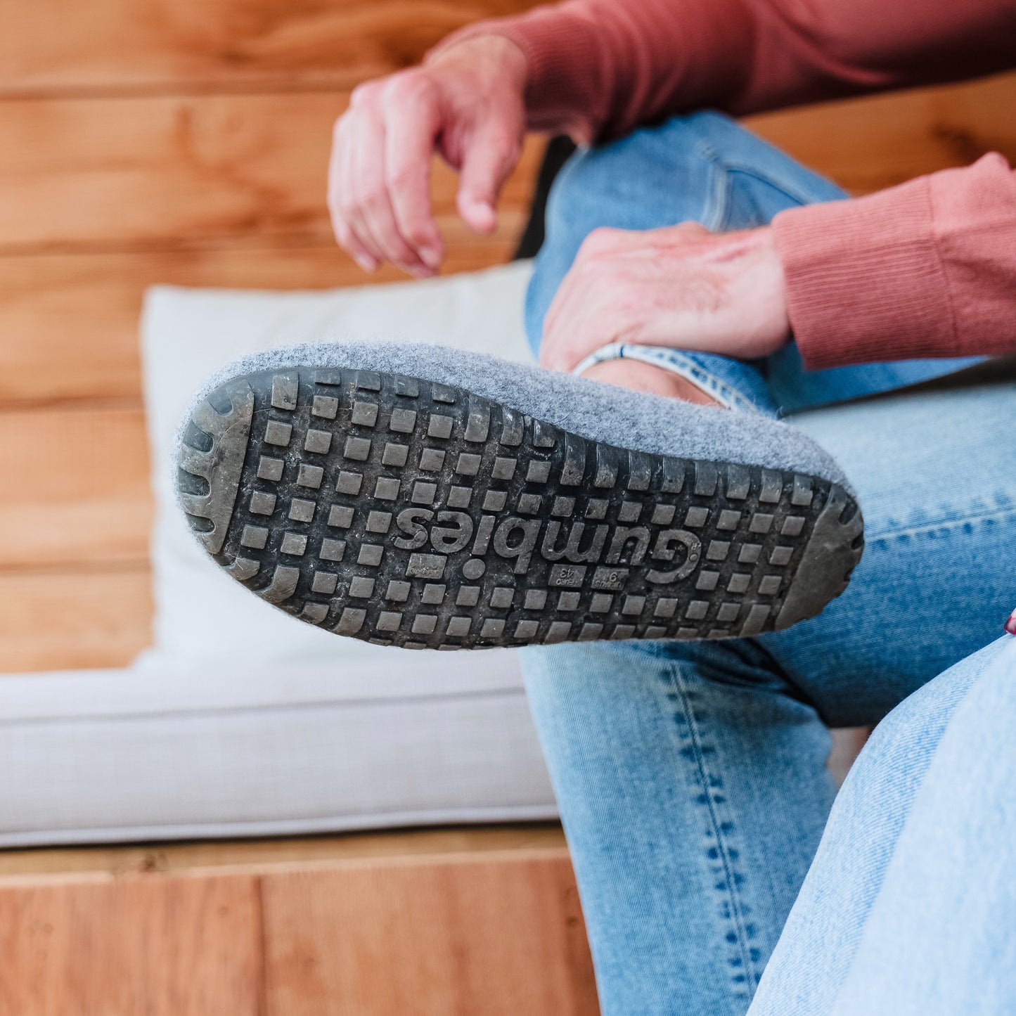 Outback - Men's - Grey & Charcoal Outback Slippers Gumbies