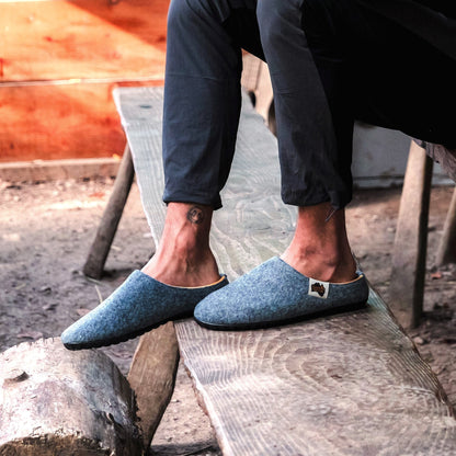 Outback - Men's - Grey & Curry Outback Slippers Gumbies