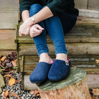 Outback - Women's - Navy & Pink Outback Slippers Gumbies