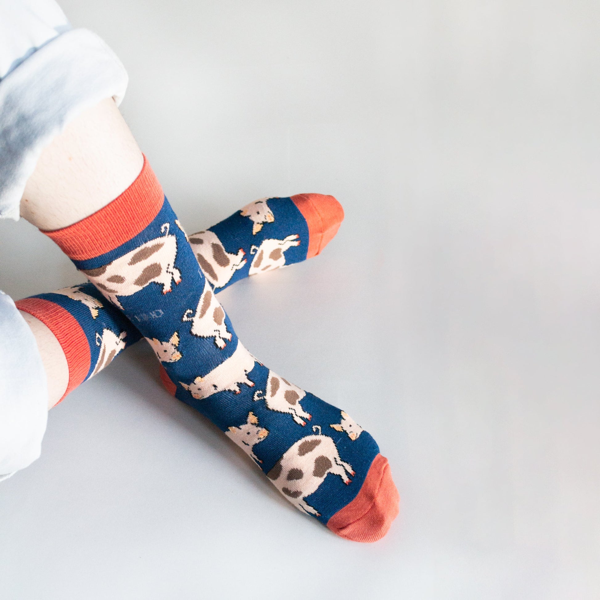 Save the Pigs Bamboo Socks Socks Bare Kind