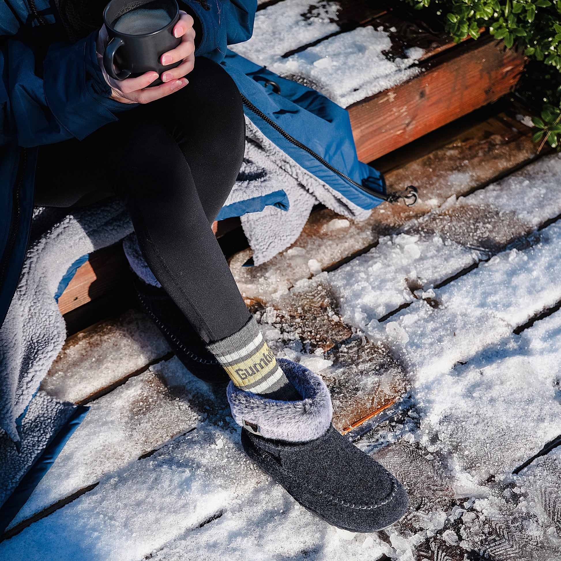 Ossa High - Women's - Navy & Grey Ossa High Slippers Gumbies