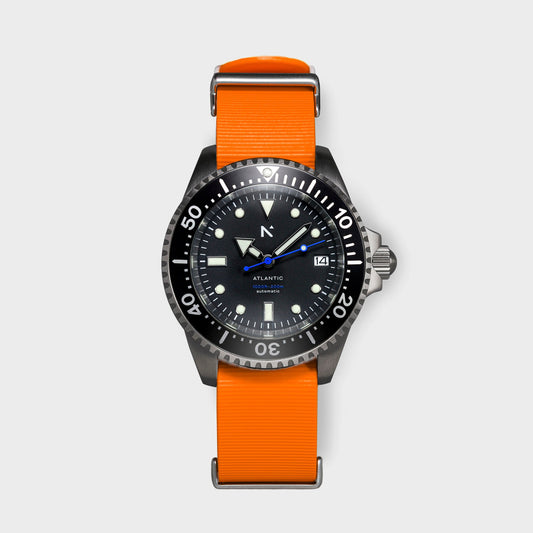 'Atlantic' Dive Watch (40mm) | Flare Orange NATO Watches Rotate North