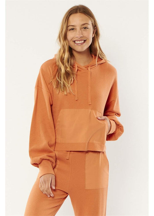 Sisstrevolution Abby L/S Knit Top ladies hood Sisstrevolution