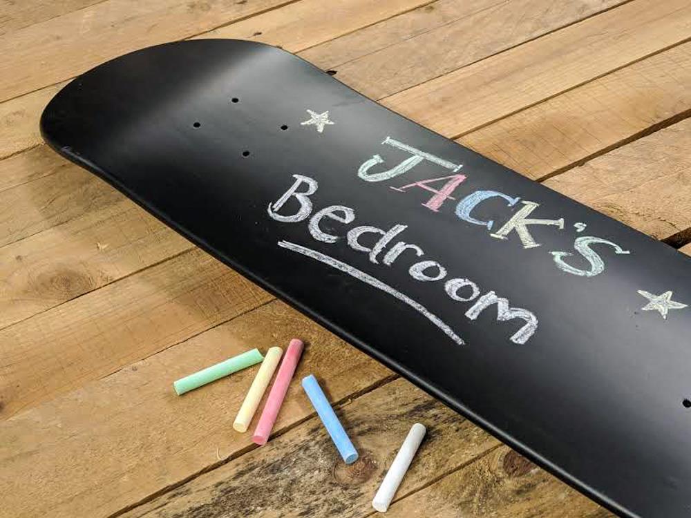 Venom Skateboards Kids Matt Black Chalkboard / Message Board / Bedroom Door Sign Skateboard Deck With Chalk Pack art kit, Deck Venom Skateboards
