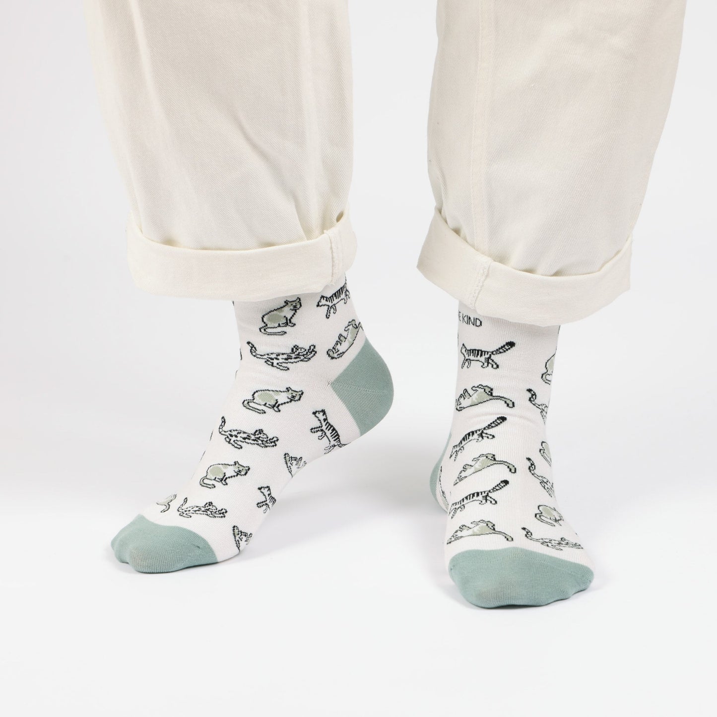 Save the Green Cat Bamboo Socks Socks Bare Kind