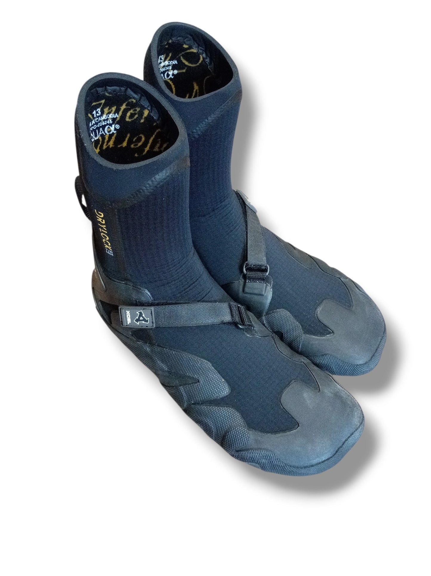 USED - Xcel 7mm Drylock Round Toe Wetsuit Boots UK Size 12 wetsuit boots Xcel