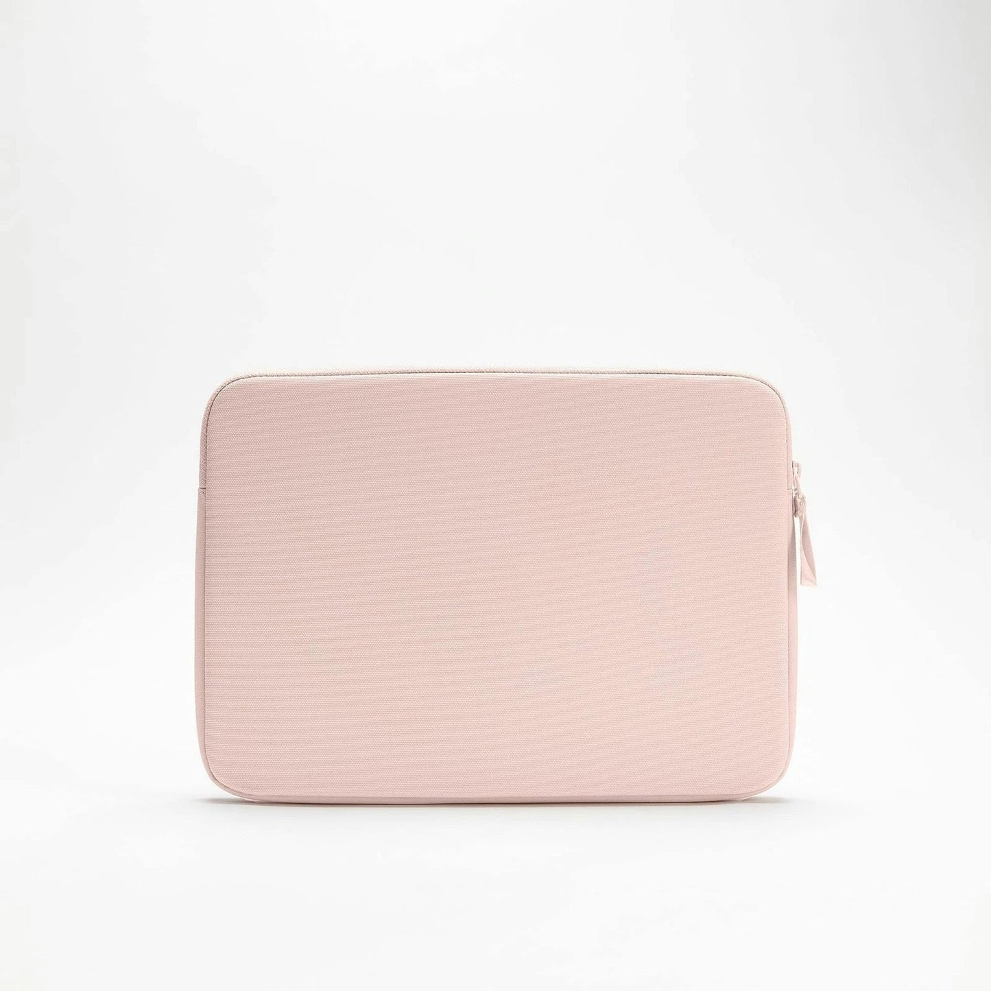 Incase A.R.C. Sleeve with ReSpun 100% Recycled Polyester bag INCASE