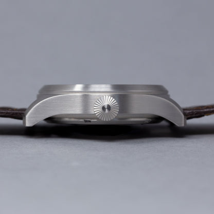 'Turbulence' Cat.1 Aviator's Watch (46mm) | Pullman Brown Watches Rotate North