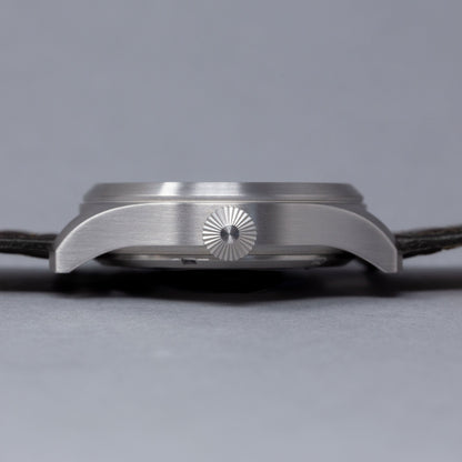 'Turbulence' Cat.1 Aviator's Watch (46mm) | Rook Black Watches Rotate North